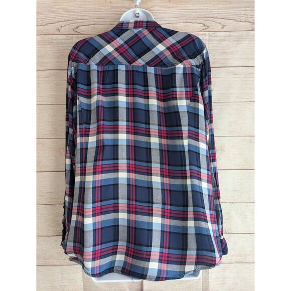 Torrid 2 Flannel Button Down Top Women's Size XXL Soft Fall Plaid Plus Size 2X - Picture 2 of 7